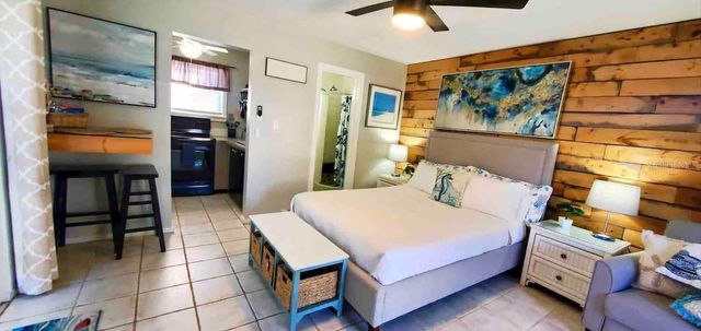 1999 N BETTY LANE, Clearwater, FL 33755