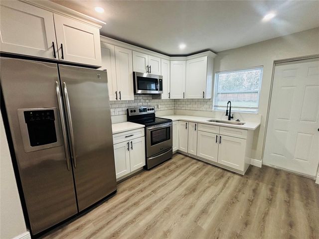 37421 LUPINE DRIVE, Zephyrhills, FL 33541