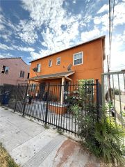 6117 S Hoover, Los Angeles, CA 90044