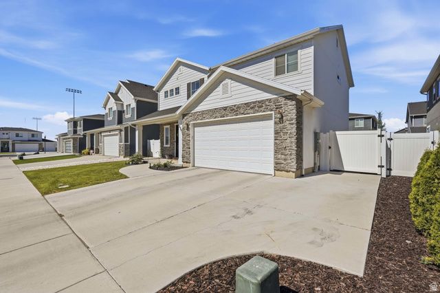3382 S CLAIRE AVE, Syracuse, UT 84075
