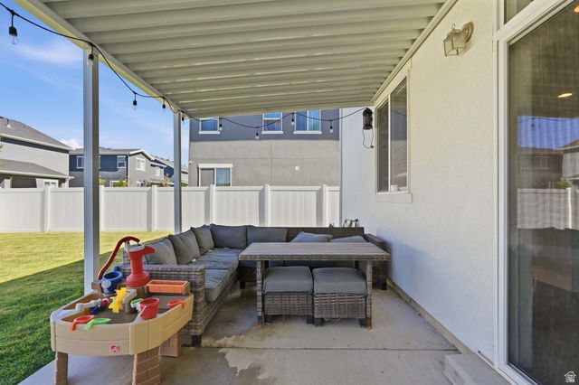 3382 S CLAIRE AVE, Syracuse, UT 84075