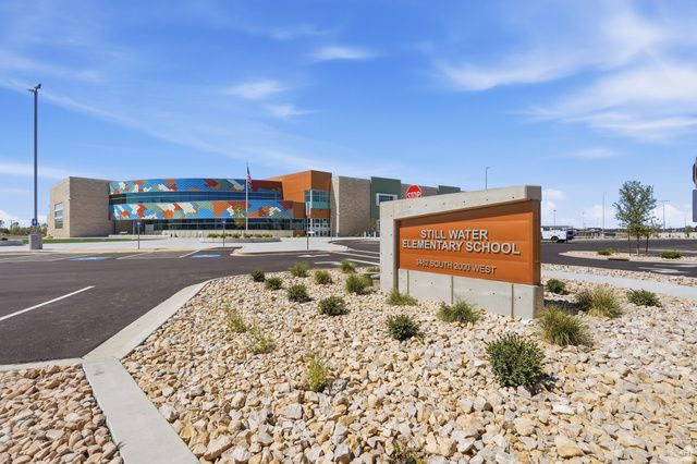 3382 S CLAIRE AVE, Syracuse, UT 84075