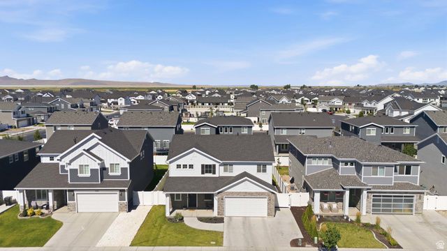 3382 S CLAIRE AVE, Syracuse, UT 84075