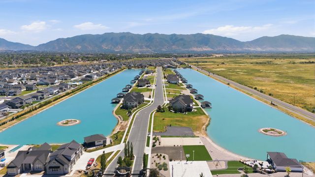 3382 S CLAIRE AVE, Syracuse, UT 84075