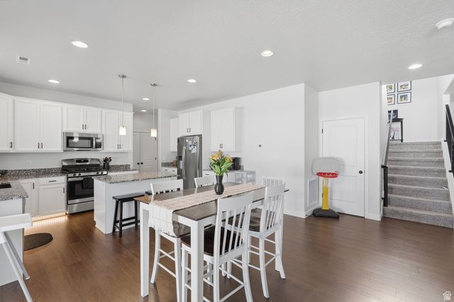 3382 S CLAIRE AVE, Syracuse, UT 84075