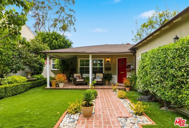 11333 Berwick Street, Los Angeles, CA 90049