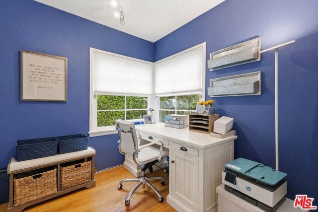 11333 Berwick Street, Los Angeles, CA 90049