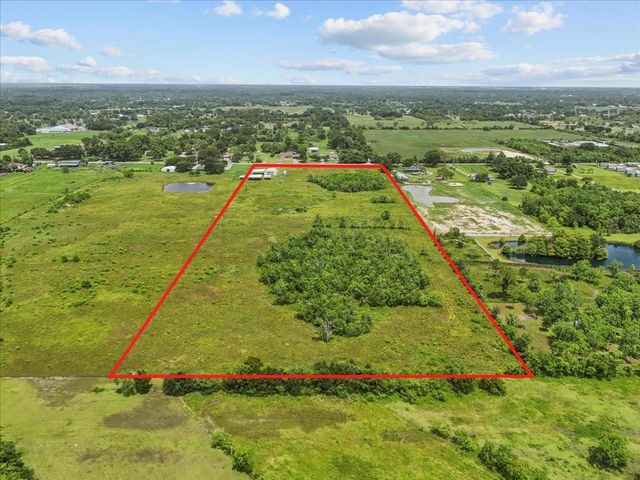 6910 Avenue V, Santa Fe, TX 77510