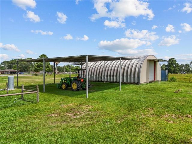 6910 Avenue V, Santa Fe, TX 77510