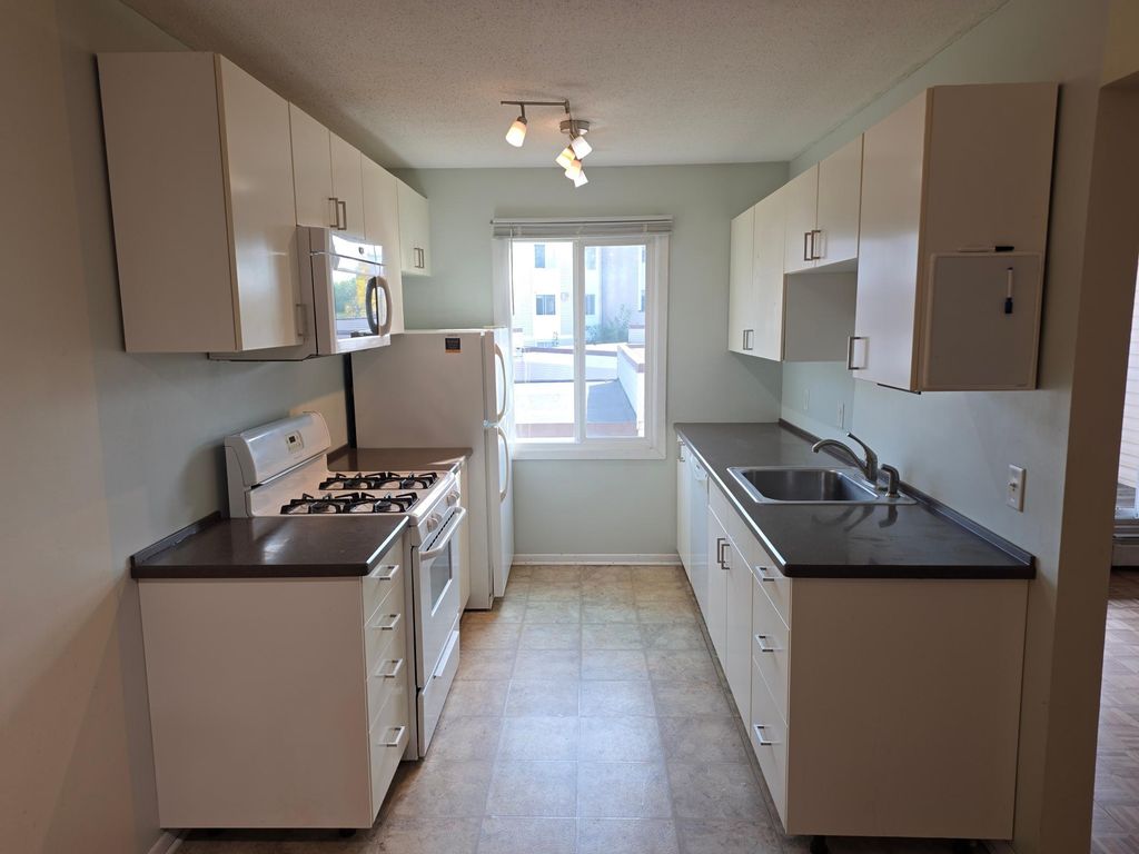 10720 Rockford Road 208, Plymouth, MN 55442 — photo 4