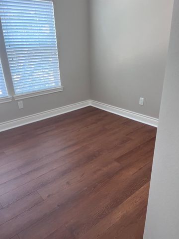 14322 Summer Garden Drive, Houston, TX 77083