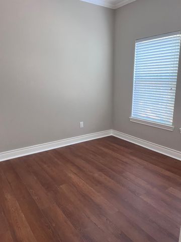 14322 Summer Garden Drive, Houston, TX 77083