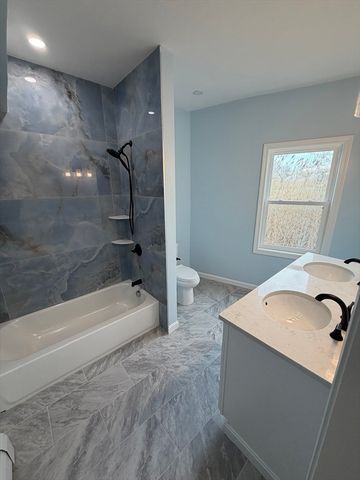 57 Oak Island St 1, Revere, MA 02151