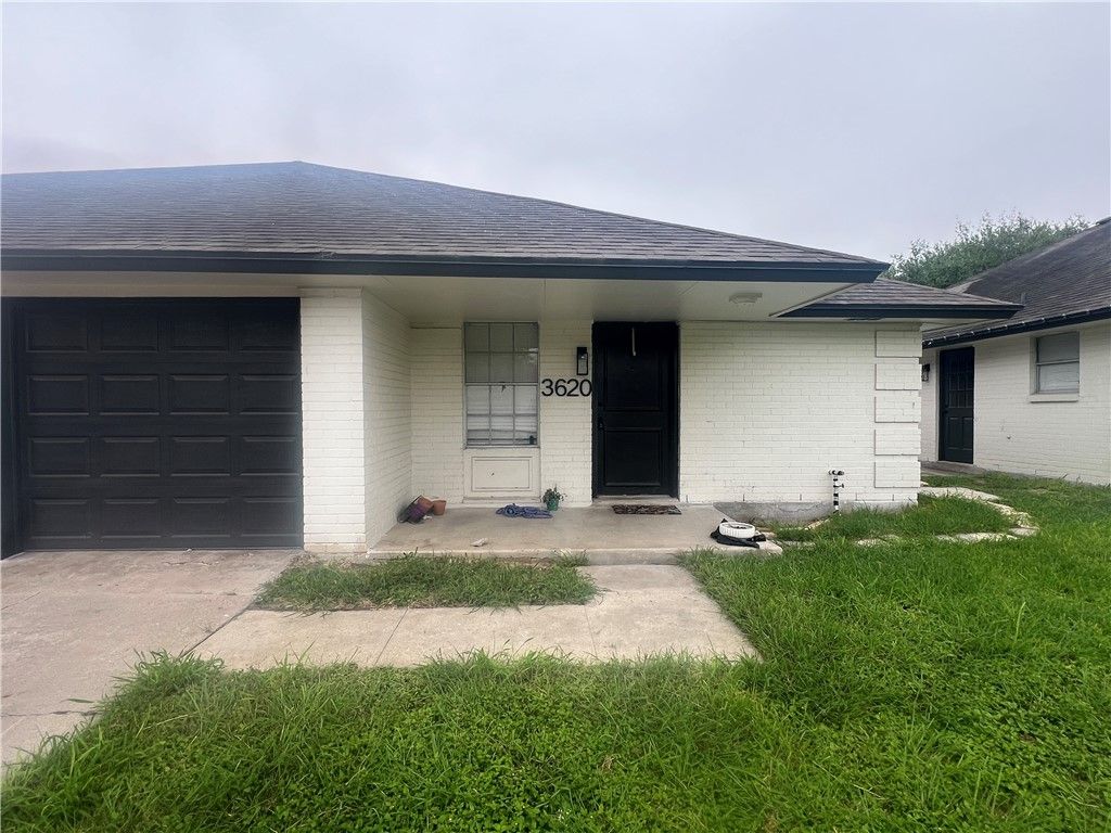 3620 La Paz Dr, Corpus Christi, TX 78415