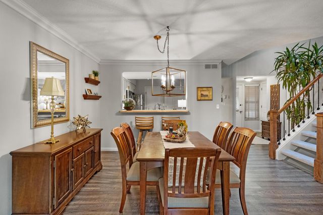 2709 Leatherwood Court, Crestview Hills, KY 41017