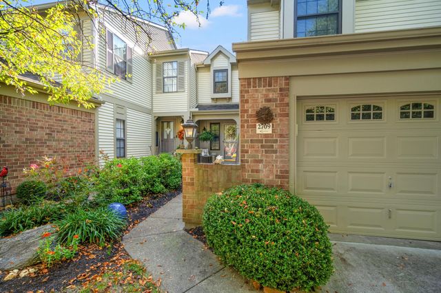 2709 Leatherwood Court, Crestview Hills, KY 41017