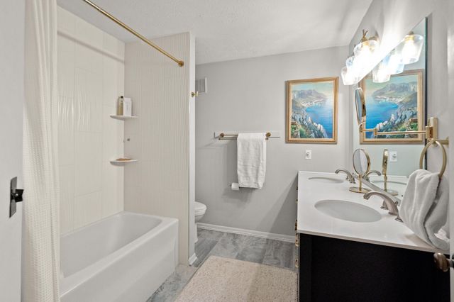 2709 Leatherwood Court, Crestview Hills, KY 41017