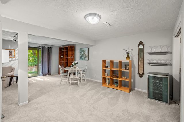 2709 Leatherwood Court, Crestview Hills, KY 41017