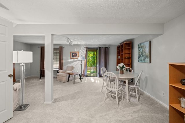 2709 Leatherwood Court, Crestview Hills, KY 41017