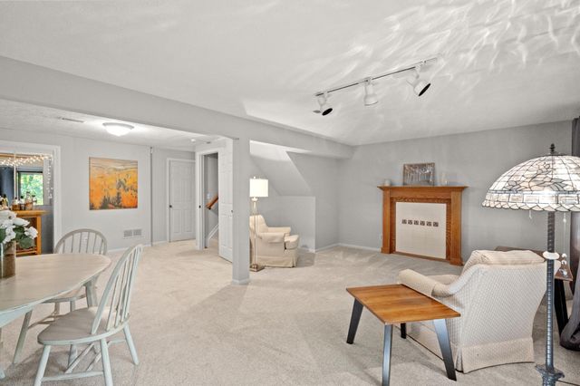 2709 Leatherwood Court, Crestview Hills, KY 41017