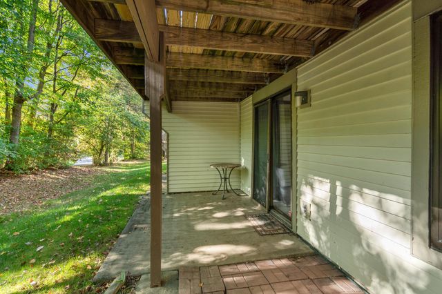 2709 Leatherwood Court, Crestview Hills, KY 41017