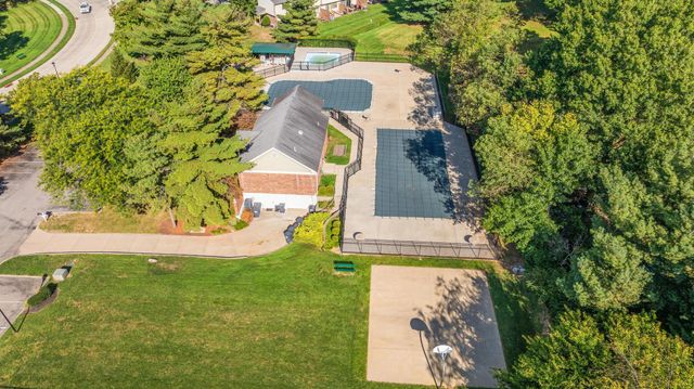 2709 Leatherwood Court, Crestview Hills, KY 41017