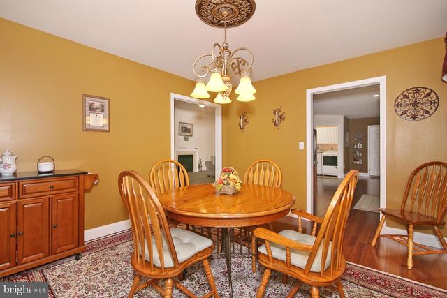 1061 ALDEN WAY, Lebanon, PA 17042