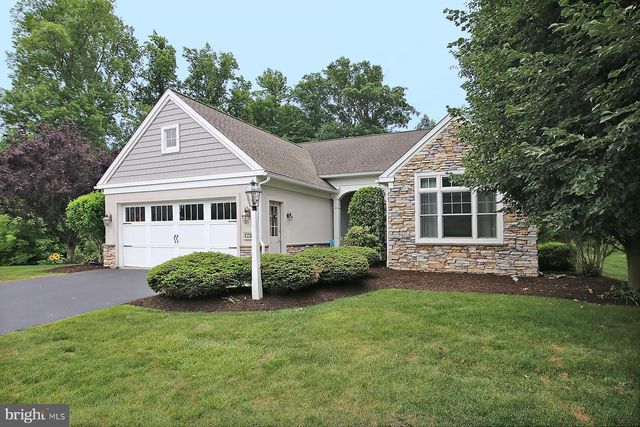 1061 ALDEN WAY, Lebanon, PA 17042