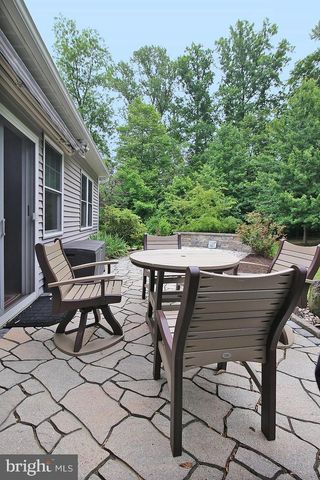 1061 ALDEN WAY, Lebanon, PA 17042