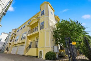 1129 W 15th 1/2 Street A, Houston, TX 77008