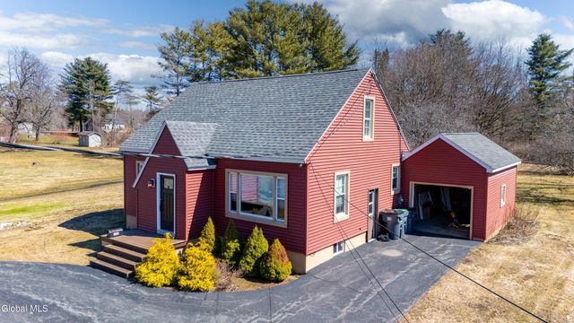 1323 Midline Road, Amsterdam, NY 12010