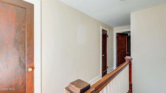 1323 Midline Road, Amsterdam, NY 12010