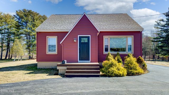 1323 Midline Road, Amsterdam, NY 12010