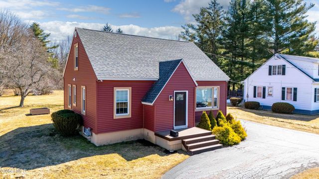 1323 Midline Road, Amsterdam, NY 12010