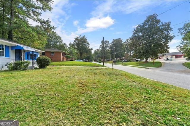 685 Bolton Road NW, Atlanta, GA 30331