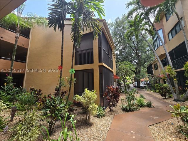 15545 N Miami Lakeway N 211, Miami Lakes, FL 33014