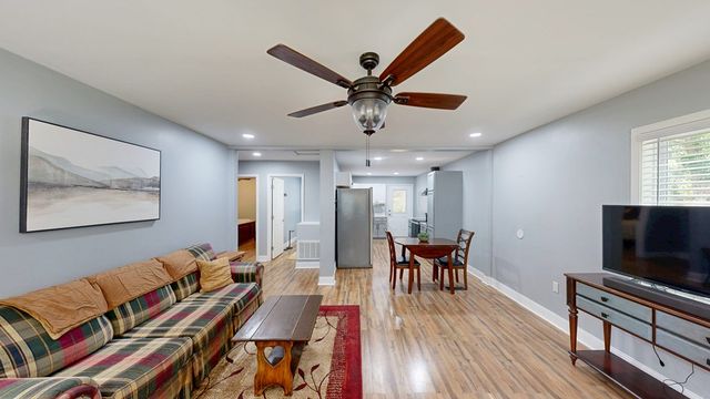 301 Hedstrom Drive, Dothan, AL 36301