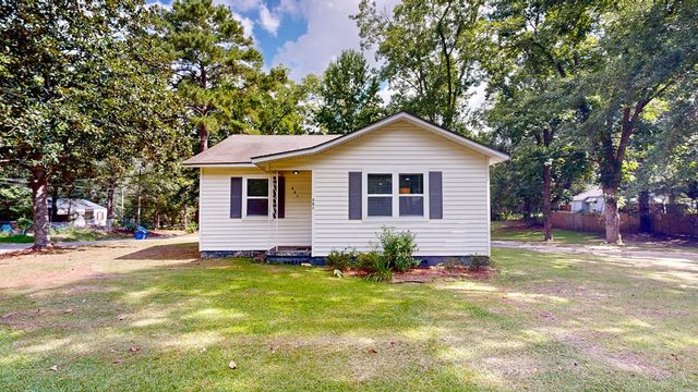 301 Hedstrom Drive, Dothan, AL 36301