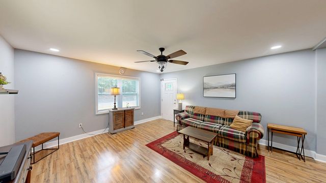 301 Hedstrom Drive, Dothan, AL 36301