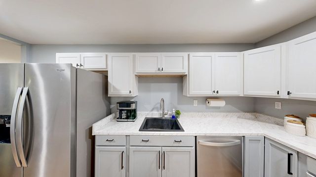 301 Hedstrom Drive, Dothan, AL 36301