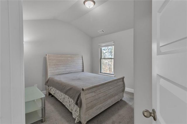 217 Oaklawn Park, Dacula, GA 30019