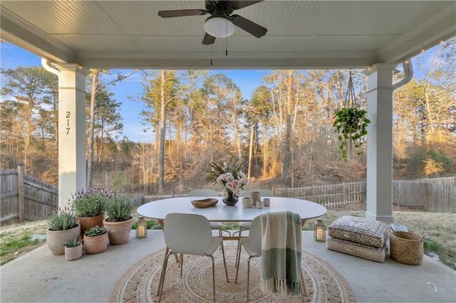 217 Oaklawn Park, Dacula, GA 30019