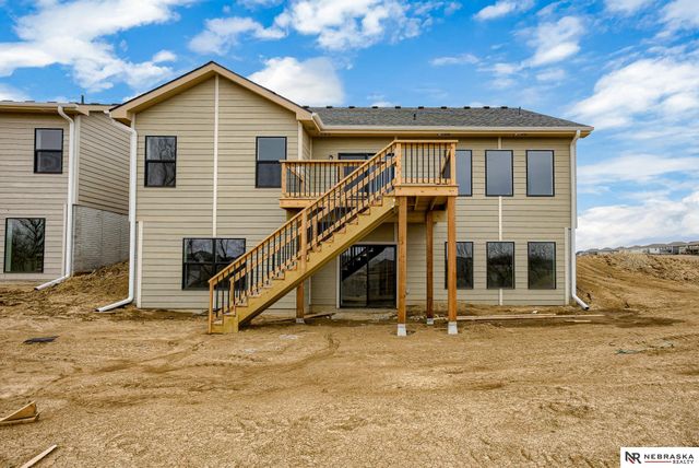 13051 S 44th Avenue, Bellevue, NE 68123