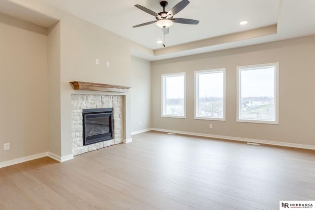 13051 S 44th Avenue, Bellevue, NE 68123