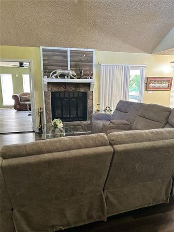 756 Post Road Way, Stone Mountain, GA 30088
