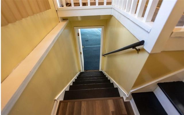756 Post Road Way, Stone Mountain, GA 30088