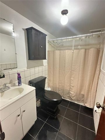 756 Post Road Way, Stone Mountain, GA 30088