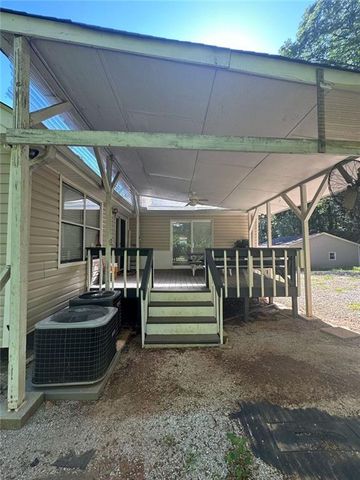 756 Post Road Way, Stone Mountain, GA 30088