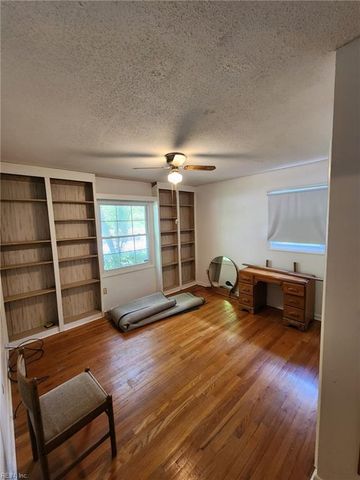 123 Wilson CIR, Williamsburg, VA 23188