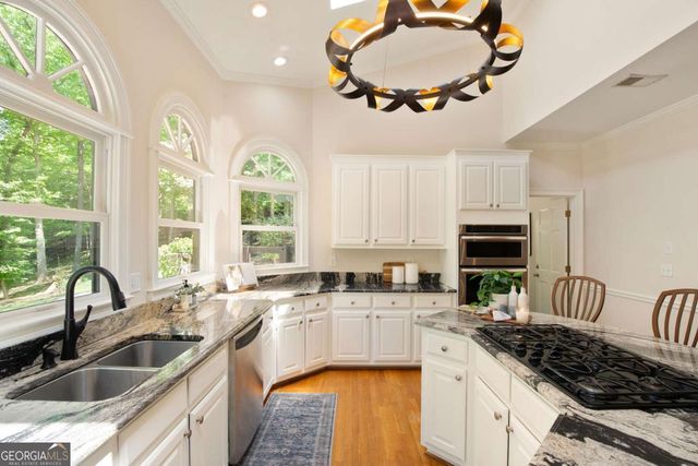 2935 Coles Way, Atlanta, GA 30350